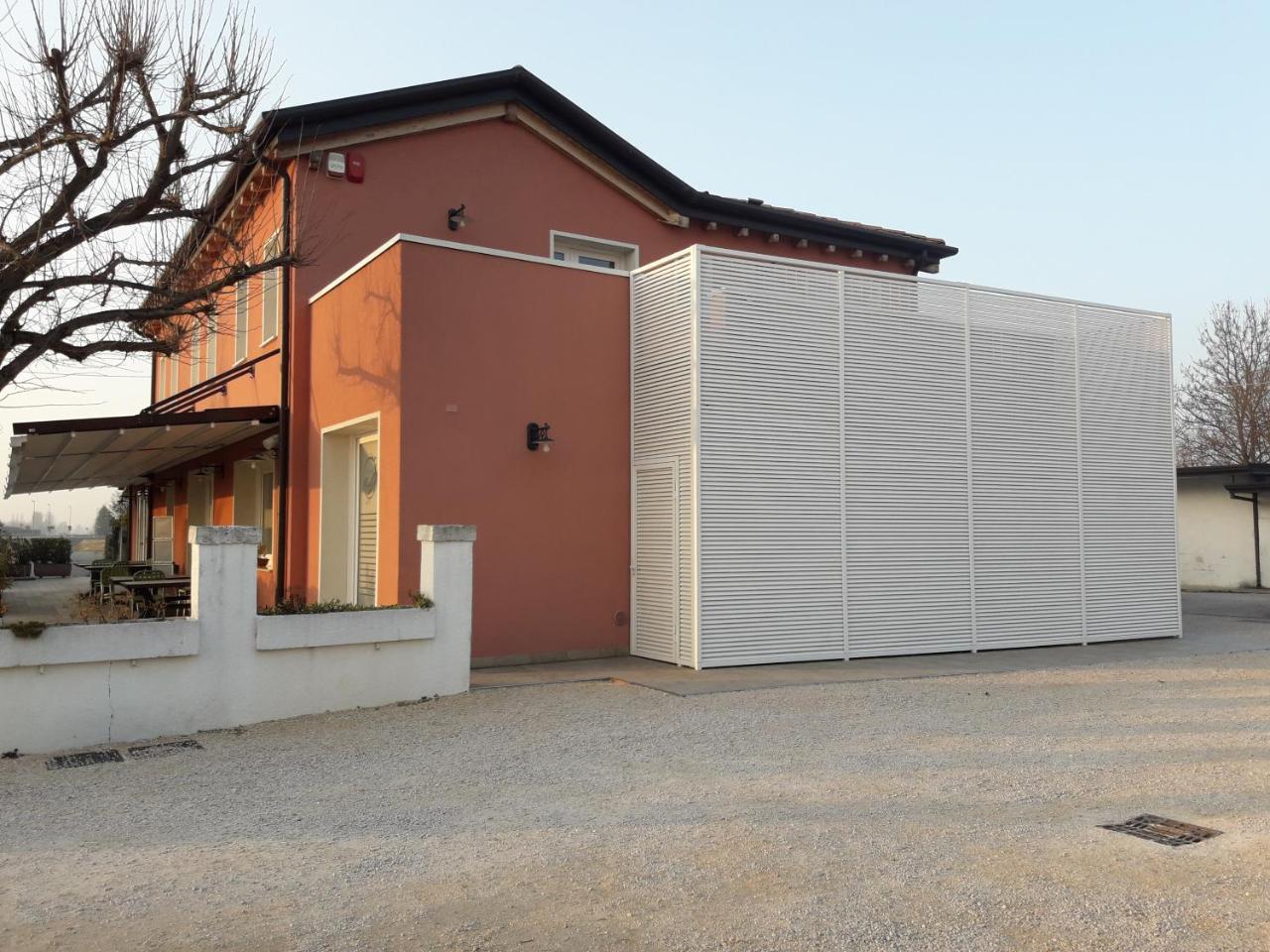 Locanda Mirafiori Hotel San Donà di Piave Exterior foto